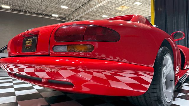 1992 Dodge Viper RT/10 - 1 OF 285 BUILT- 1st YEAR - COLLECTABLE - 22984922 - 29