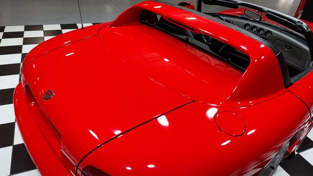 1992 Dodge Viper RT/10 - 1 OF 285 BUILT- 1st YEAR - COLLECTABLE - 22984922 - 30