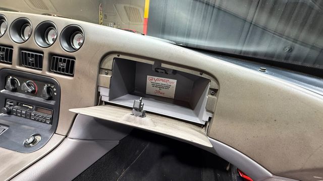 1992 Dodge Viper RT/10 - 1 OF 285 BUILT- 1st YEAR - COLLECTABLE - 22984922 - 80