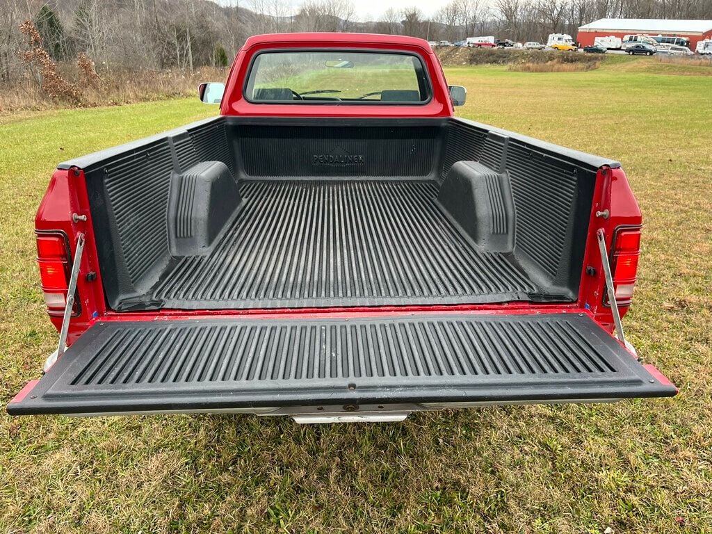 1992 Dodge W250 First Generation 12 Valve Cummins Turbo Diesel 4x4  - 22647426 - 29