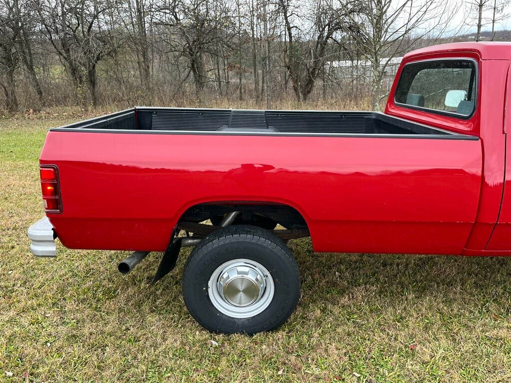 1992 Dodge W250 First Generation 12 Valve Cummins Turbo Diesel 4x4  - 22647426 - 43