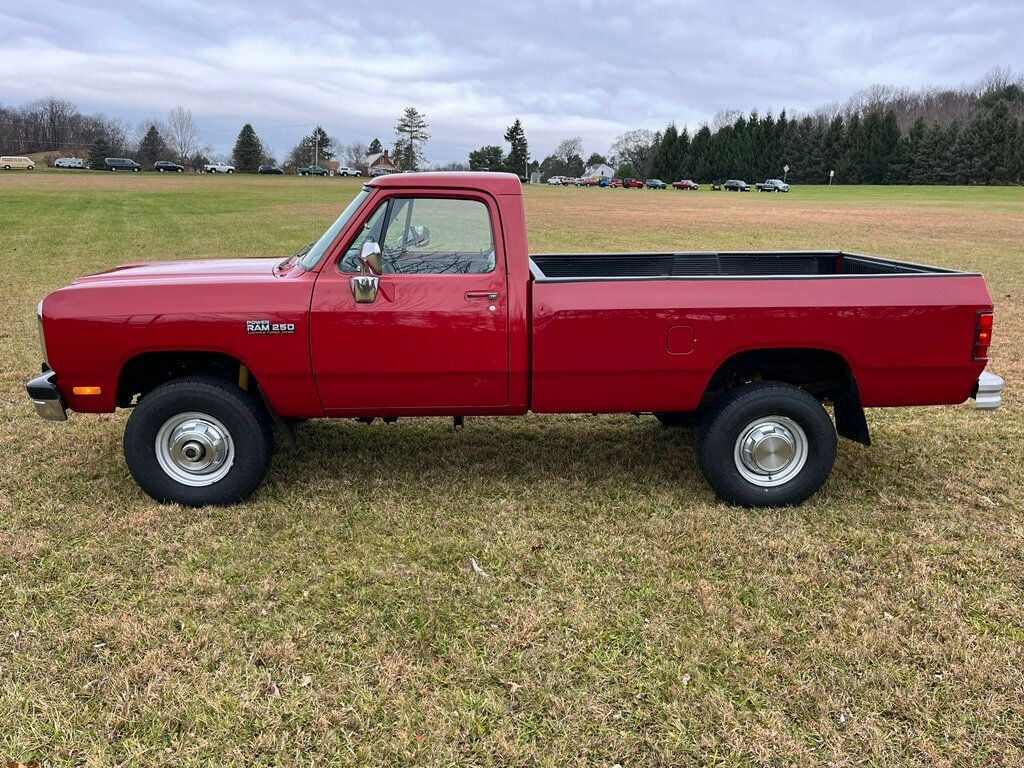 1992 Dodge W250 First Generation 12 Valve Cummins Turbo Diesel 4x4  - 22647426 - 8