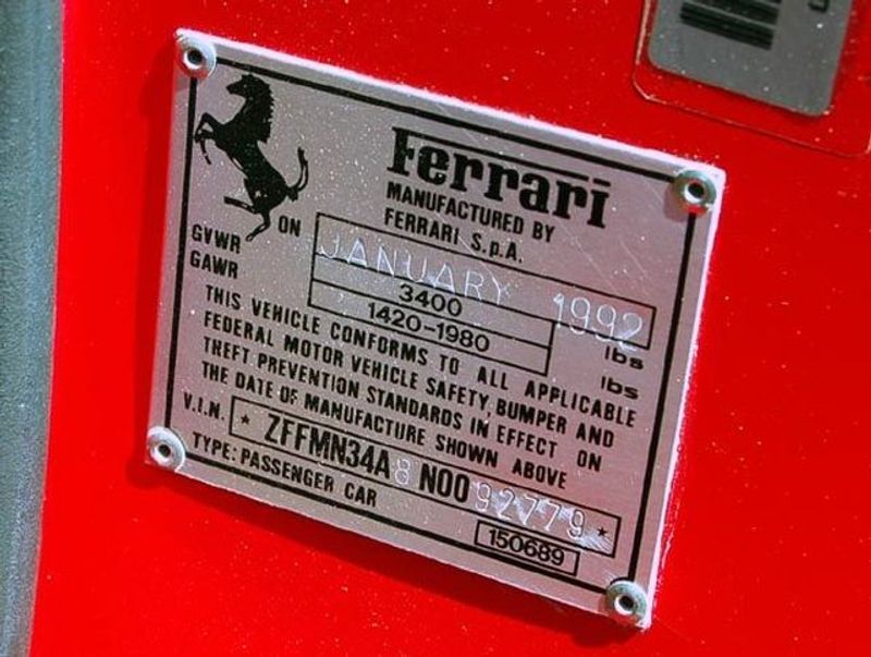 1992 Ferrari F40 Base Trim - 2542059 - 12