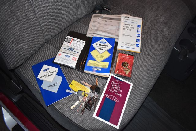 1992 Ford F-150 Flareside 117" WB - 22952100 - 46