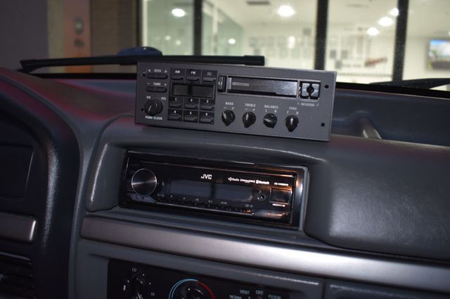 1992 Ford F-150 Flareside 117" WB - 22952100 - 47