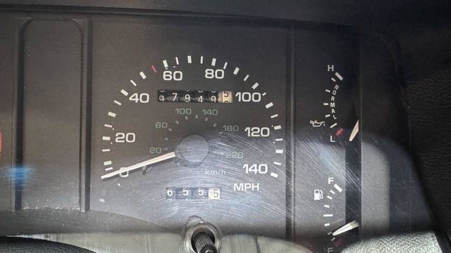 1992 Ford Mustang 2dr Convertible LX Sport 5.0L - 22984915 - 30