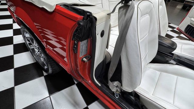 1992 Ford Mustang 2dr Convertible LX Sport 5.0L - 22984915 - 39