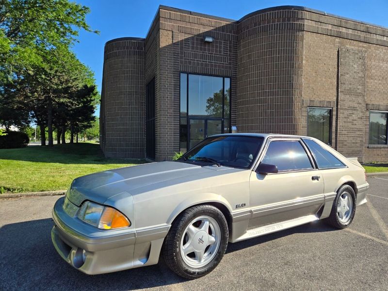 1992 Ford Mustang 2dr Hatchback GT - 22461017 - 1