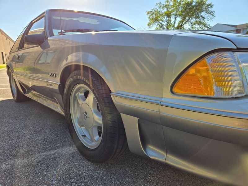 1992 Ford Mustang 2dr Hatchback GT - 22461017 - 45