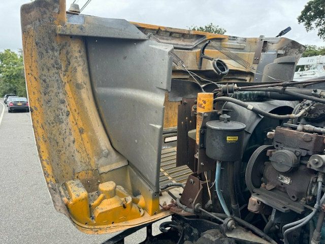 1992 International 4900  18 YARD REAR LOADER SINGLE HOPPER GARBAGE TRUCK OTHERS IN STOCK - 22616388 - 43