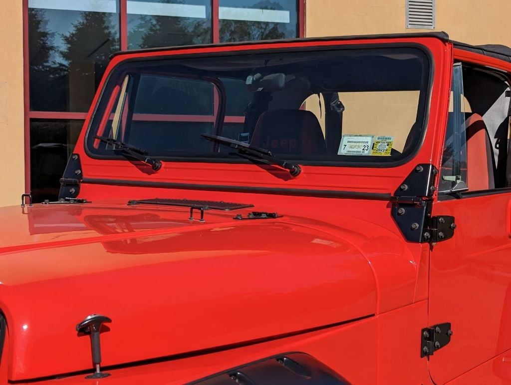 1992 Jeep Wrangler / YJ 