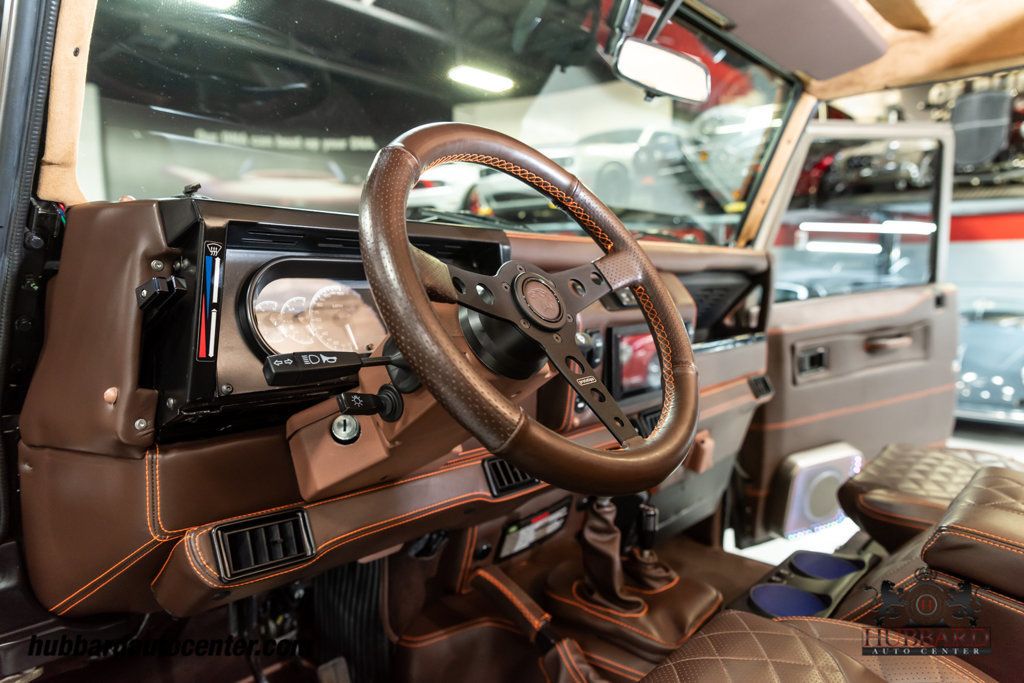 1992 Land Rover Defender 110  - 22642961 - 45