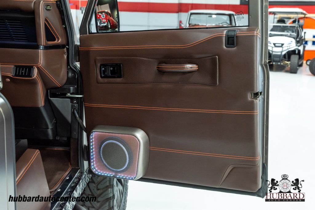 1992 Land Rover Defender 110  - 22642961 - 67