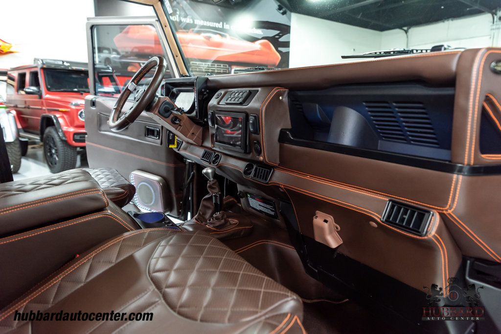 1992 Land Rover Defender 110  - 22642961 - 68