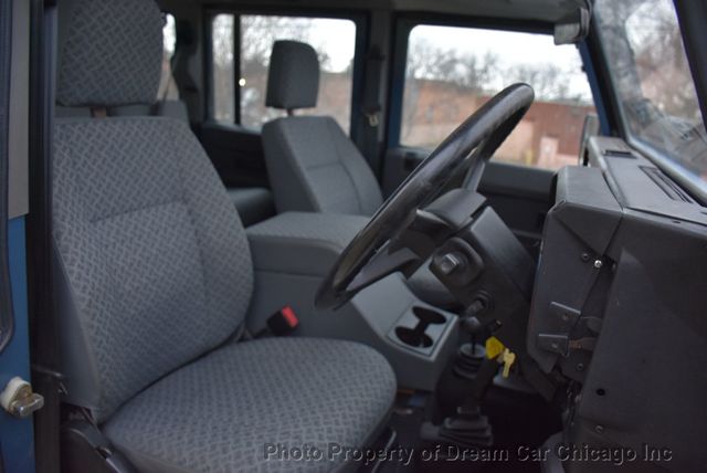 1992 Land Rover Defender 110  - 22954523 - 16