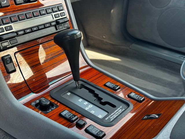 1992 Mercedes-Benz 300 Series 300 Series 4dr Sedan 300SE - 23034211 - 11