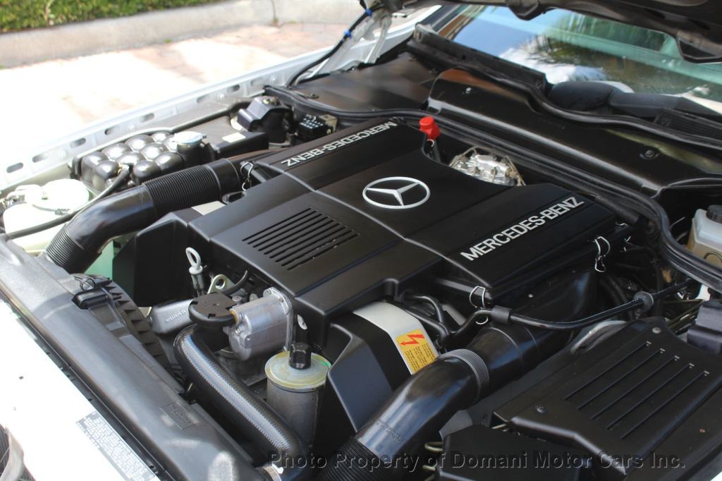 1992 Mercedes Benz 500 photo 24