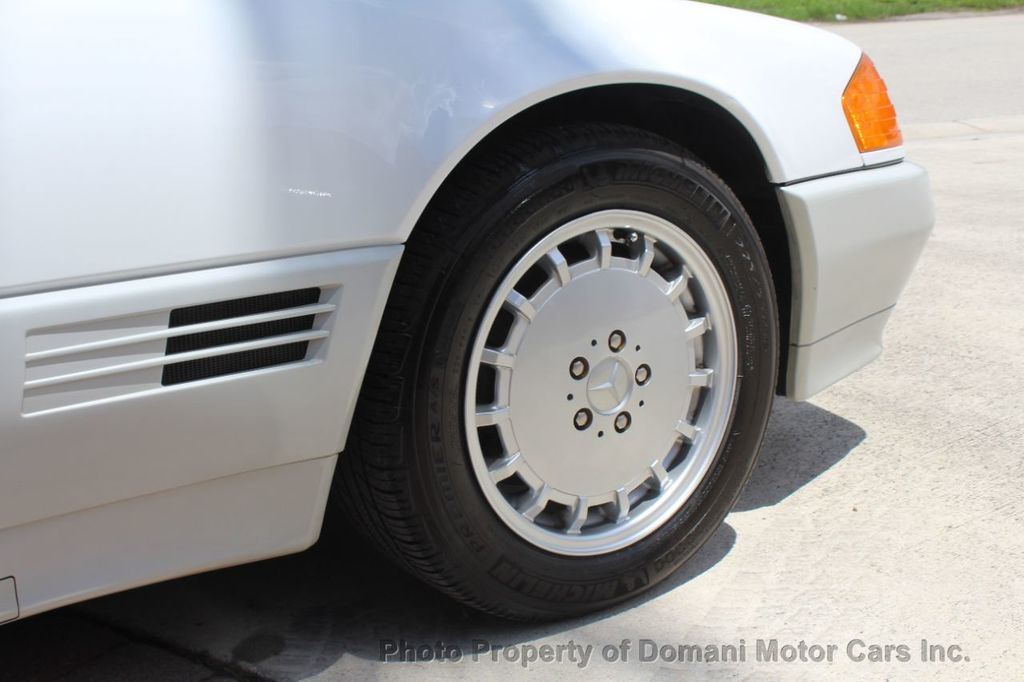 1992 Mercedes Benz 500 photo 29