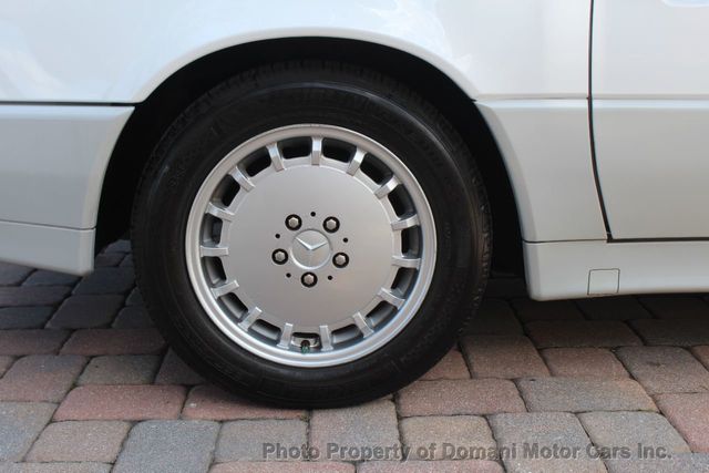 1992 Mercedes-Benz 500 Series V8 BEST COLOR COMBINATION AND  SERVICE @ 70,026 MILES   - 21434188 - 33