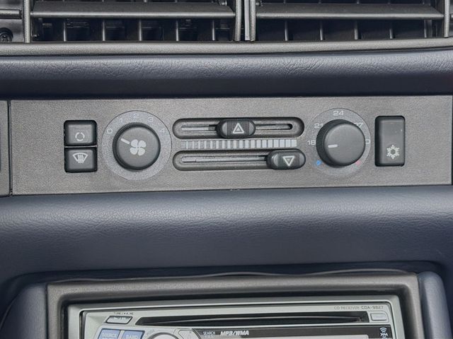 1992 Porsche 968 Base Trim - 23024817 - 21