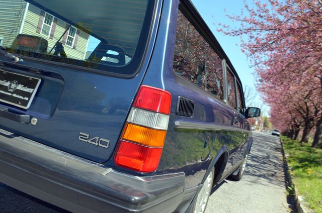 1992 Volvo 240 5dr Wagon Automatic - 22631398 - 13