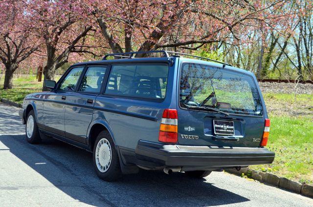 1992 Volvo 240 5dr Wagon Automatic - 22631398 - 34