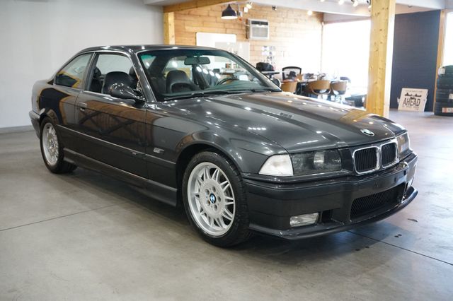 1993 BMW M3 Euro Spec  - 22566684 - 2