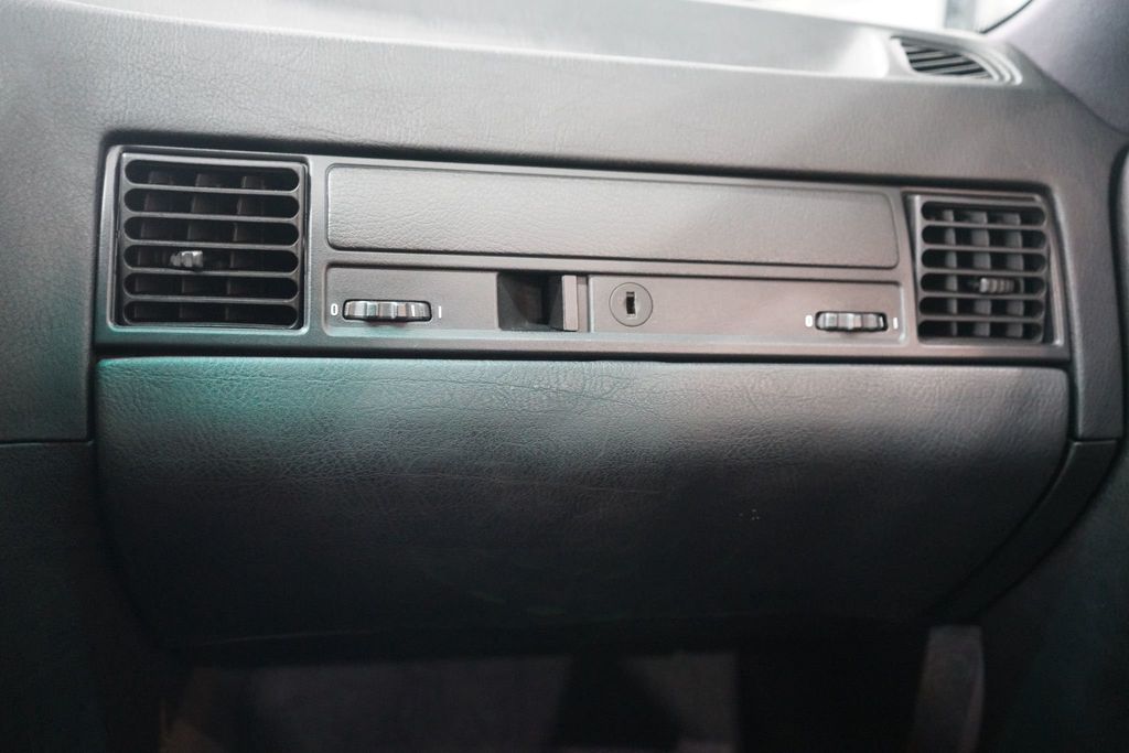 1993 BMW M3 Euro Spec  - 22566684 - 45