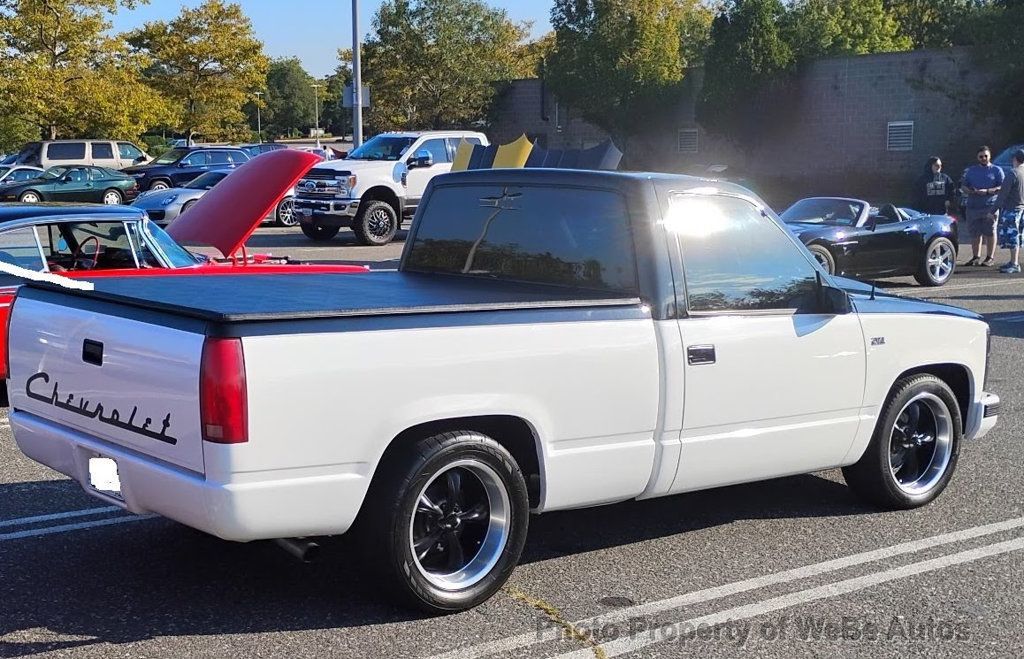 1993 Chevrolet C/K 1500 Sport Silverado For Sale - 22552651 | Video 1