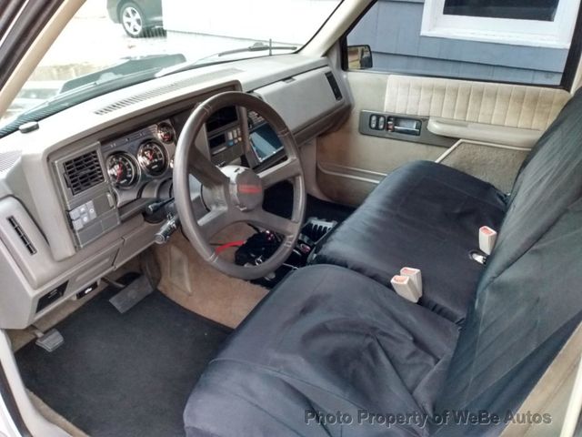 1993 Chevrolet C/K 1500 Sport Silverado For Sale - 22552651 - 12