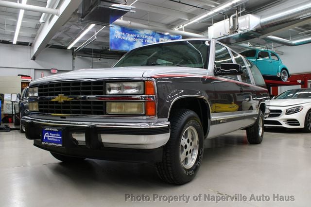 1993 Chevrolet Suburban 1500 - 22749647 - 60