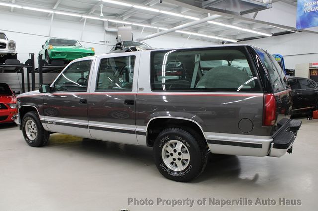 1993 Chevrolet Suburban 1500 - 22749647 - 65