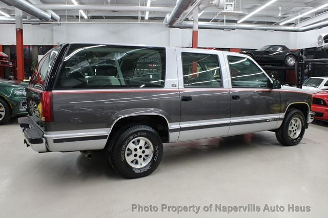 1993 Chevrolet Suburban 1500 - 22749647 - 69