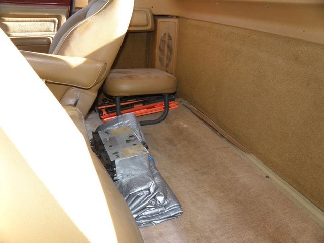 1993 Dodge D150 & W150 Club Cab 149" WB 4WD - 22940827 - 9