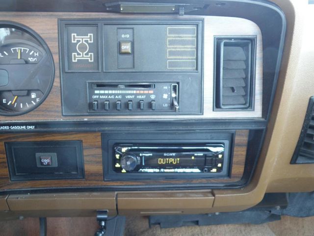 1993 Dodge D150 & W150 Club Cab 149" WB 4WD - 22940827 - 10