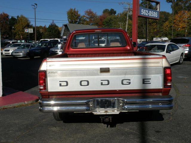 1993 Dodge D150 & W150 Club Cab 149" WB 4WD - 22940827 - 2