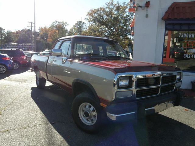 1993 Dodge D150 & W150 Club Cab 149" WB 4WD - 22940827 - 6