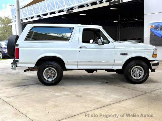 1993 Ford Bronco  - 22997889 - 4