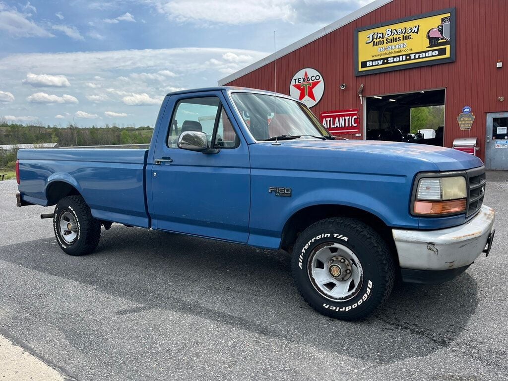 1993 Ford F-150 As Traded Special 1-Owner 300ci I6 5-speed Manual 2wd - 23022962 | Video 1