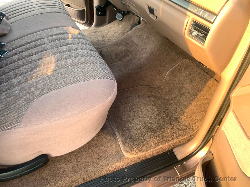 1993 Ford F-150 MOCHA S/C 5.0 E40D  - 21804890 - 19