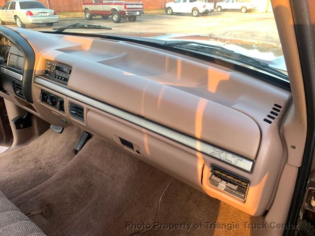 1993 Ford F-150 MOCHA S/C 5.0 E40D  - 21804890 - 21