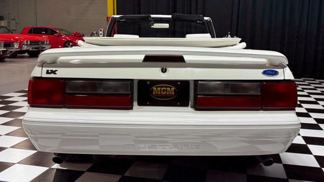 1993 Ford Mustang 2dr Convertible LX 5.0L - 22991755 - 19