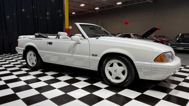 1993 Ford Mustang 2dr Convertible LX 5.0L - 22991755 - 21