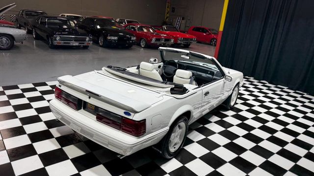 1993 Ford Mustang 2dr Convertible LX 5.0L - 22991755 - 27