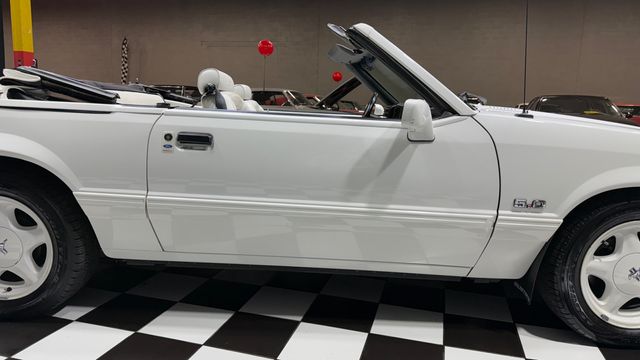 1993 Ford Mustang 2dr Convertible LX 5.0L - 22991755 - 34