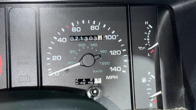 1993 Ford Mustang 2dr Convertible LX 5.0L - 22991755 - 6