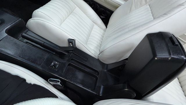 1993 Ford Mustang 2dr Convertible LX 5.0L - 22991755 - 85