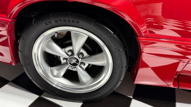 1993 Ford Mustang 2dr GT Convertible - 22905266 - 31