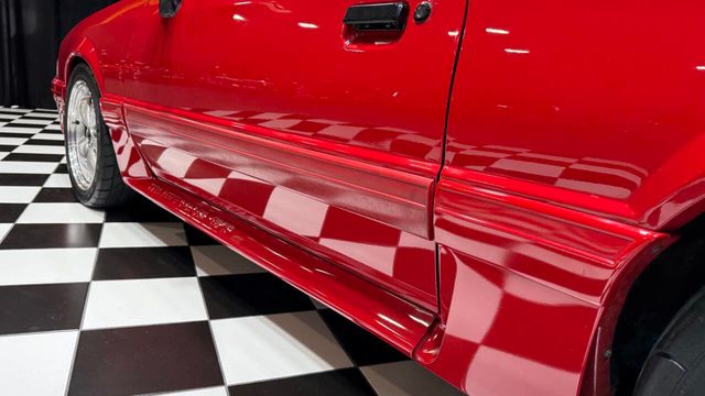 1993 Ford Mustang 2dr GT Convertible - 22905266 - 35