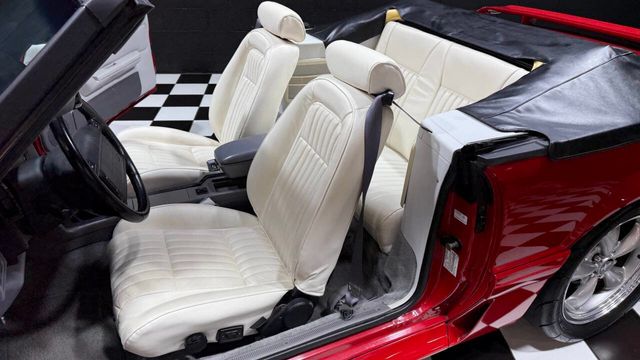 1993 Ford Mustang 2dr GT Convertible - 22905266 - 54
